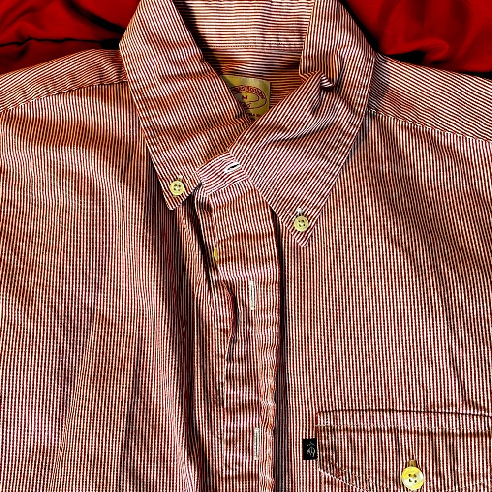 Brooks Brothers Dress Shirt! Size M. Red and White.